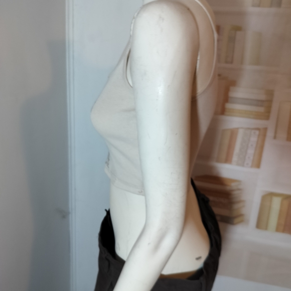 Vintage Graphic Crop Top - Cream - Picture 5 of 6